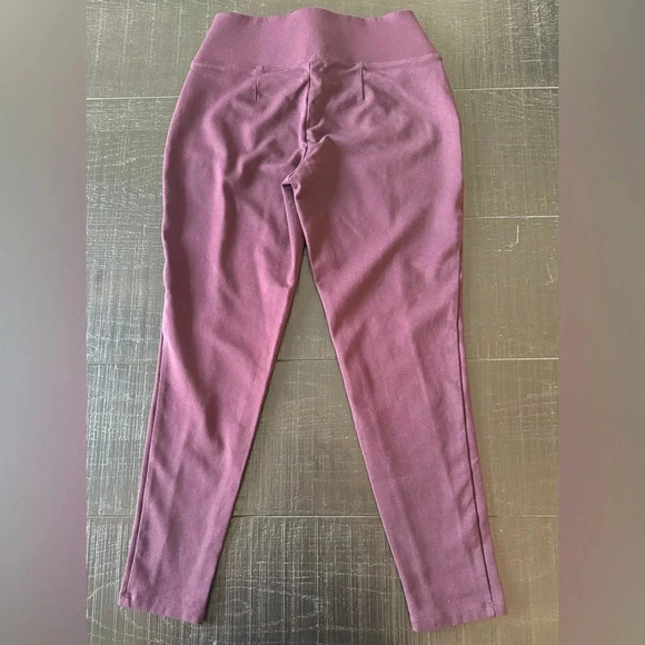 Women's NINE WEST PANTS Stretch Pants size Medium Burgundy - Picture 3 of 4